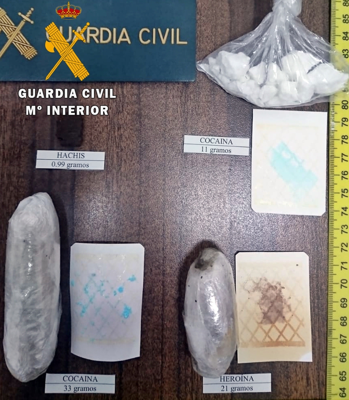 Tres detenidos por tráfico de drogas en las comarcas Campiña Sur y Tentudía