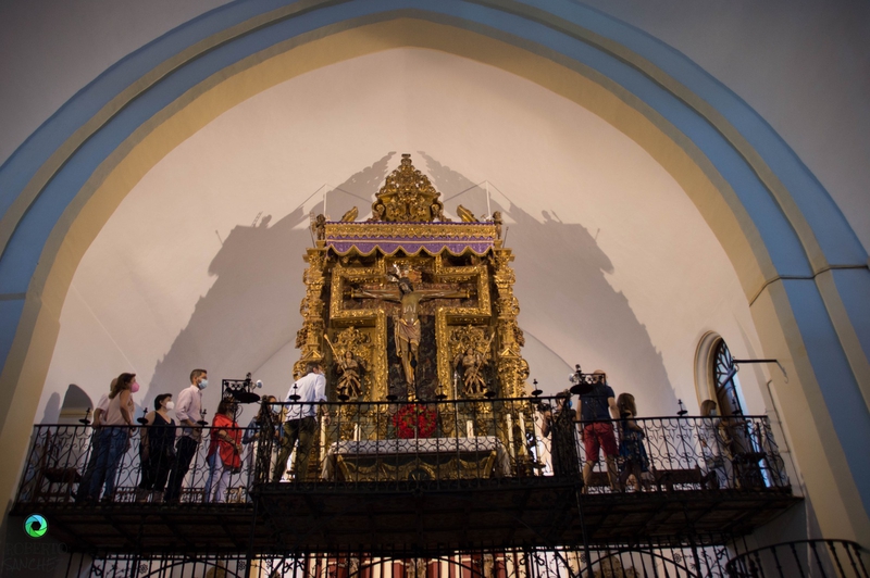 Segura de León organiza una campaña de crowdfunding para la restauración del retablo del Cristo de la Reja