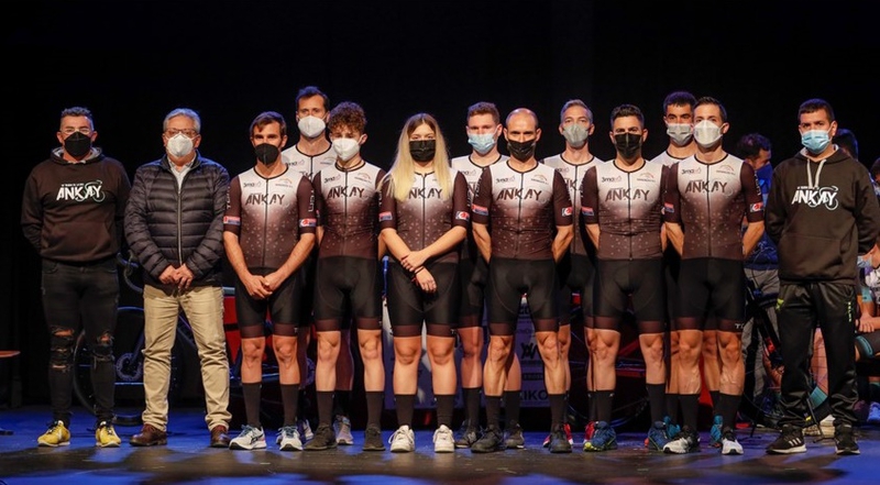 El equipo ciclista de Monesterio Ankay Team da el salto a las pruebas por etapas