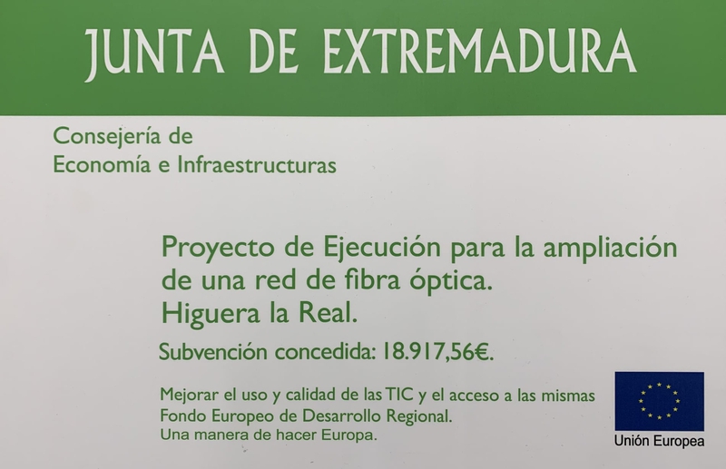 Finalizan las obras de ampliación de la red de fibra óptica municipal en Higuera la Real
