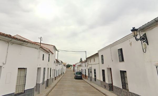 Heridos leves dos varones en Higuera la Real por intoxicacin por gas de una estufa esta pasada madrugada