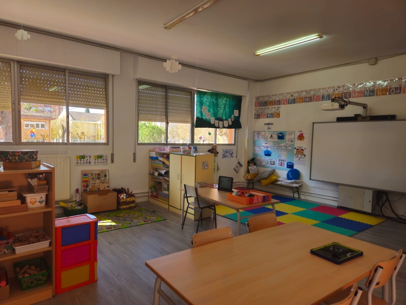 Educación concede ayudas a Fuentes de León y Fregenal de la Sierra para mejorar la eficiencia energética en edificios e infraestructuras educativos