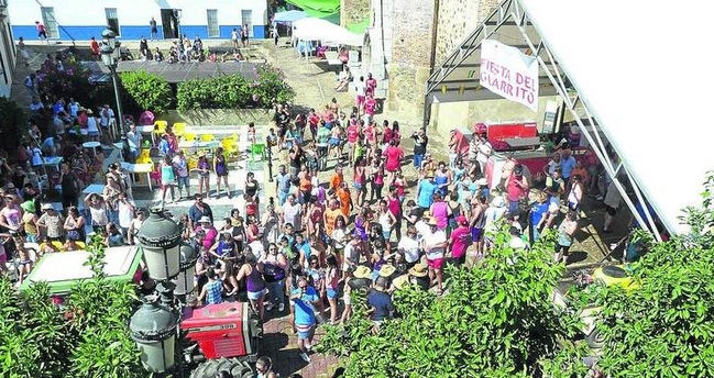 Montemolín celebra la XIV Fiesta del Guarrito