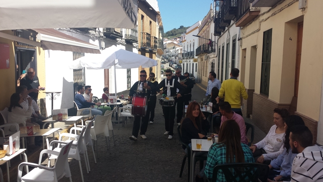 Taberna Noa volvió a vencer en la II Ruta de la Tapa Ibérica en Fuentes de León(fotogalería)