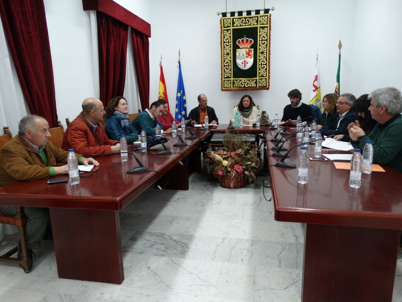 La Mancomunidad de Tentudía celebró su sesión ordinaria de la Asamblea General en Fuentes de León en la mañana de hoy