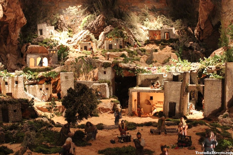 El Belén parroquial de Cabeza la Vaca, un reflejo fiel de época 