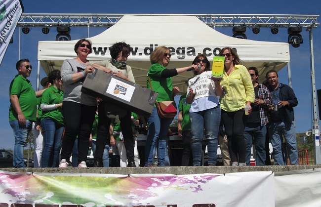 Cientos de personas celebran en Monesterio la Fiesta de la Primavera