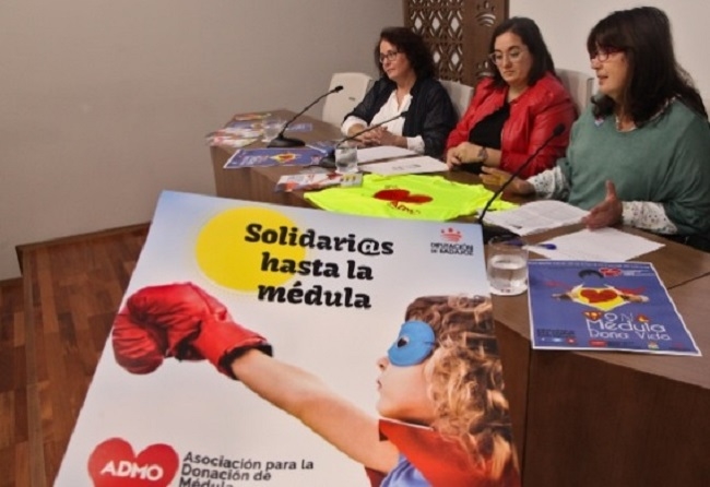 La Asociación para la Donación de Médula Ósea de Extremadura lleva a Llerena una campaña de sensibilización