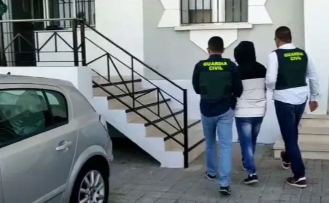 Dos detenidos acusados del robo de 118 jamones en un secadero de Fregenal de la Sierra