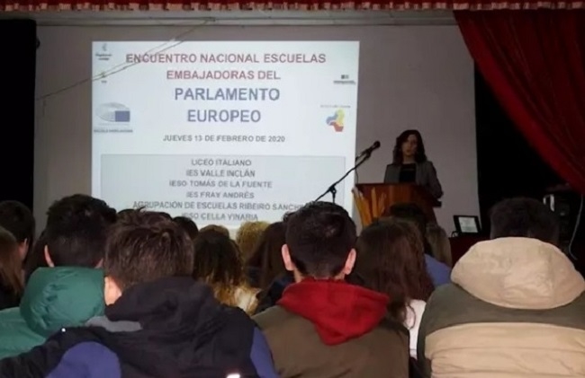 Alumnos del IES Maestro Juan Calero de Monesterio participaron en el Programa Escuelas Embajadoras del Parlamento Europeo