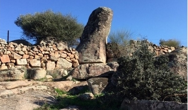 Los Menhires del Ardila declarados Bien de Interés Cultural con categoría de zona arqueológica