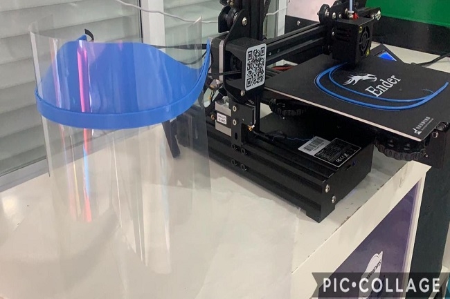 El Centro de Ocio de Higuera la Real comienza a fabricar viseras protectoras con una impresora 3D
