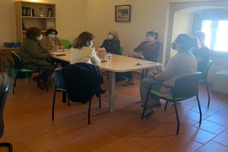 Ayuntamiento de Calera de León, plataforma #MédicoParaCaleraYa y la gerencia del Área de Salud mantienen una reunión para abordar la problemática