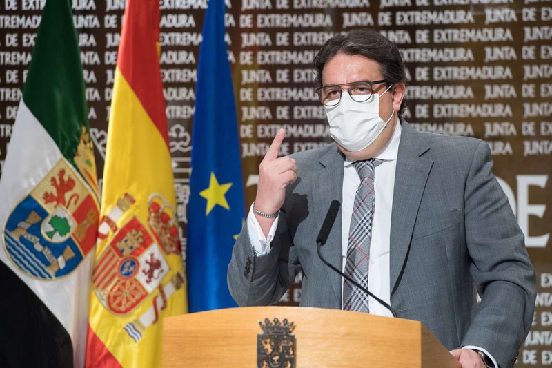 La Junta establece 4 nuevas restricciones ante la `situación más complicada de toda la pandemia