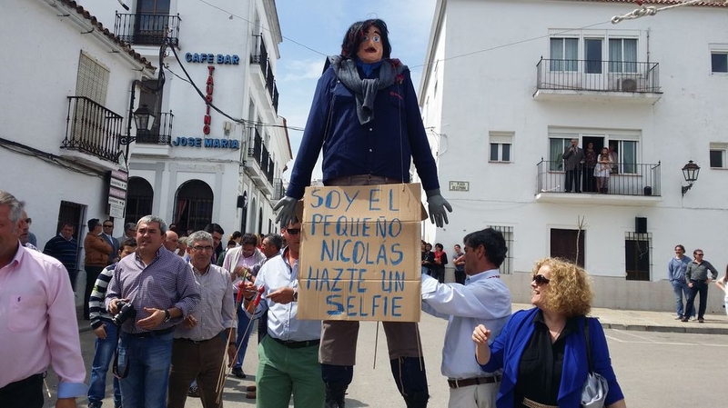 La quema del Judas ponía fin a la Semana Santa en Cabeza la Vaca