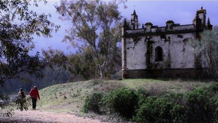 El Gobierno cede al ayuntamiento de Monesterio la antigua ermita de San Isidro