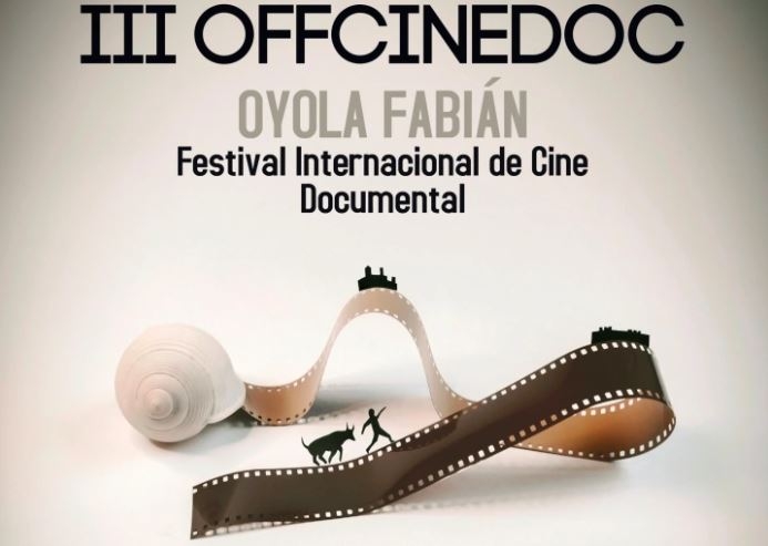 Cartel anunciador III OFFCINEDOC en Segura de León