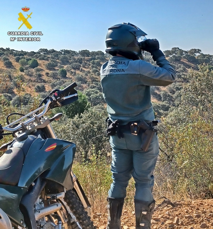 Sorprendido cuando se disponía a `chantear´ la caza de una finca de Monesterio donde se tenía previsto realizar una montería