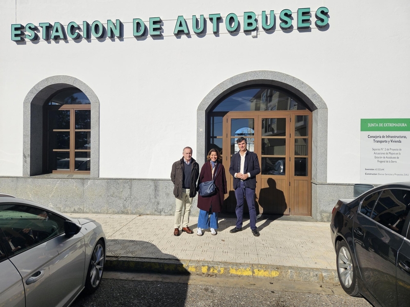 Finalizadas las obras en la estación de autobuses de Fregenal de la Sierra para reabrirla en buenas condiciones tras permanecer cerrada desde 2020